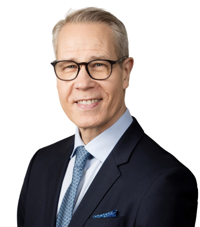 Management team: Dr Einar Pontén